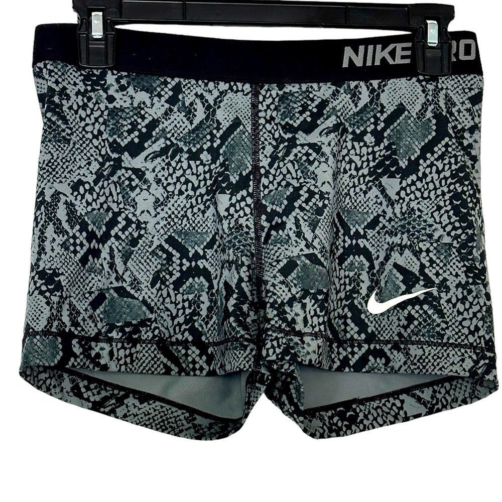 Nike Pro Women's Athletic Shorts - Black and Gray